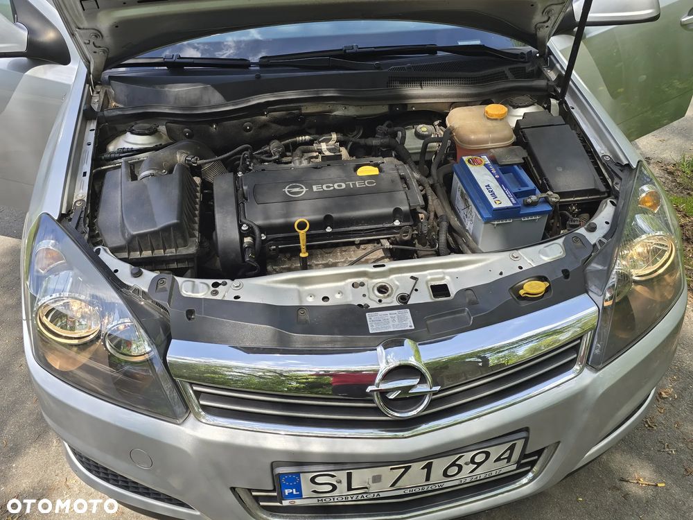 Opel Astra 1.6 Enjoy - 29