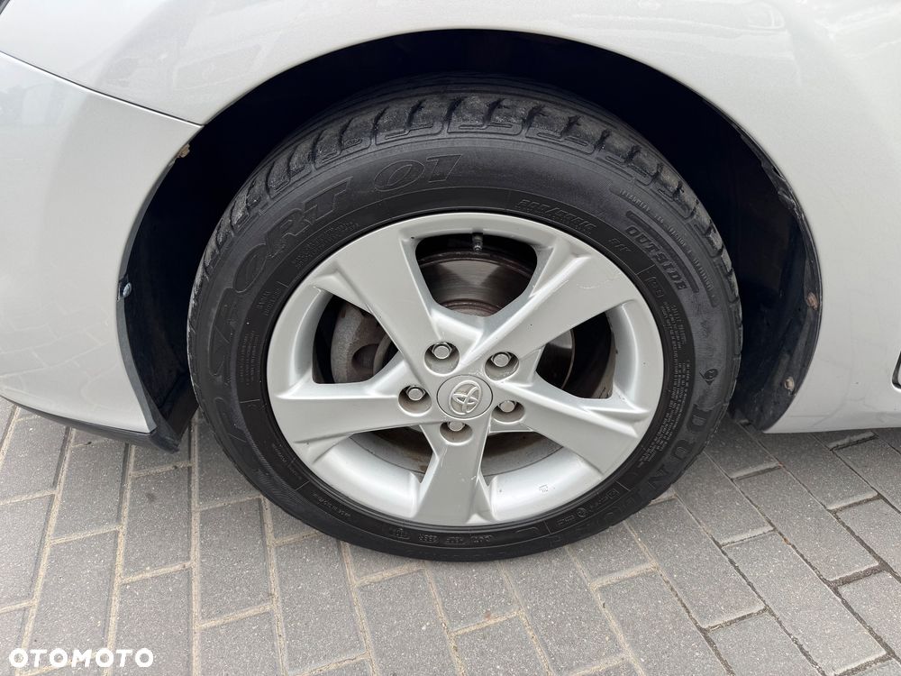 Toyota Auris - 15