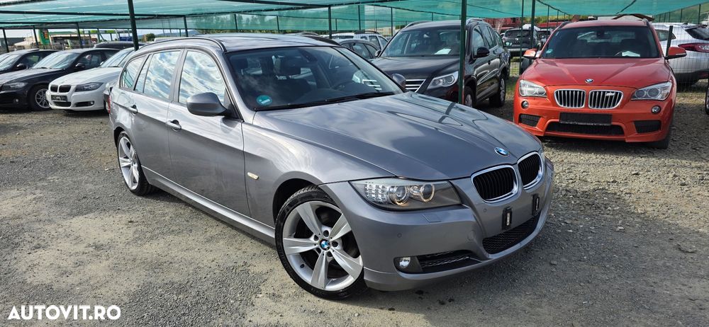 BMW Seria 3 320d DPF Touring Blue Performance - 9