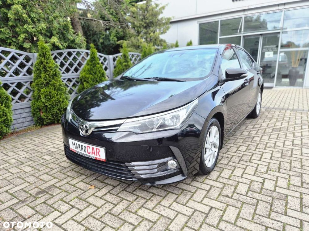 Toyota Corolla - 1