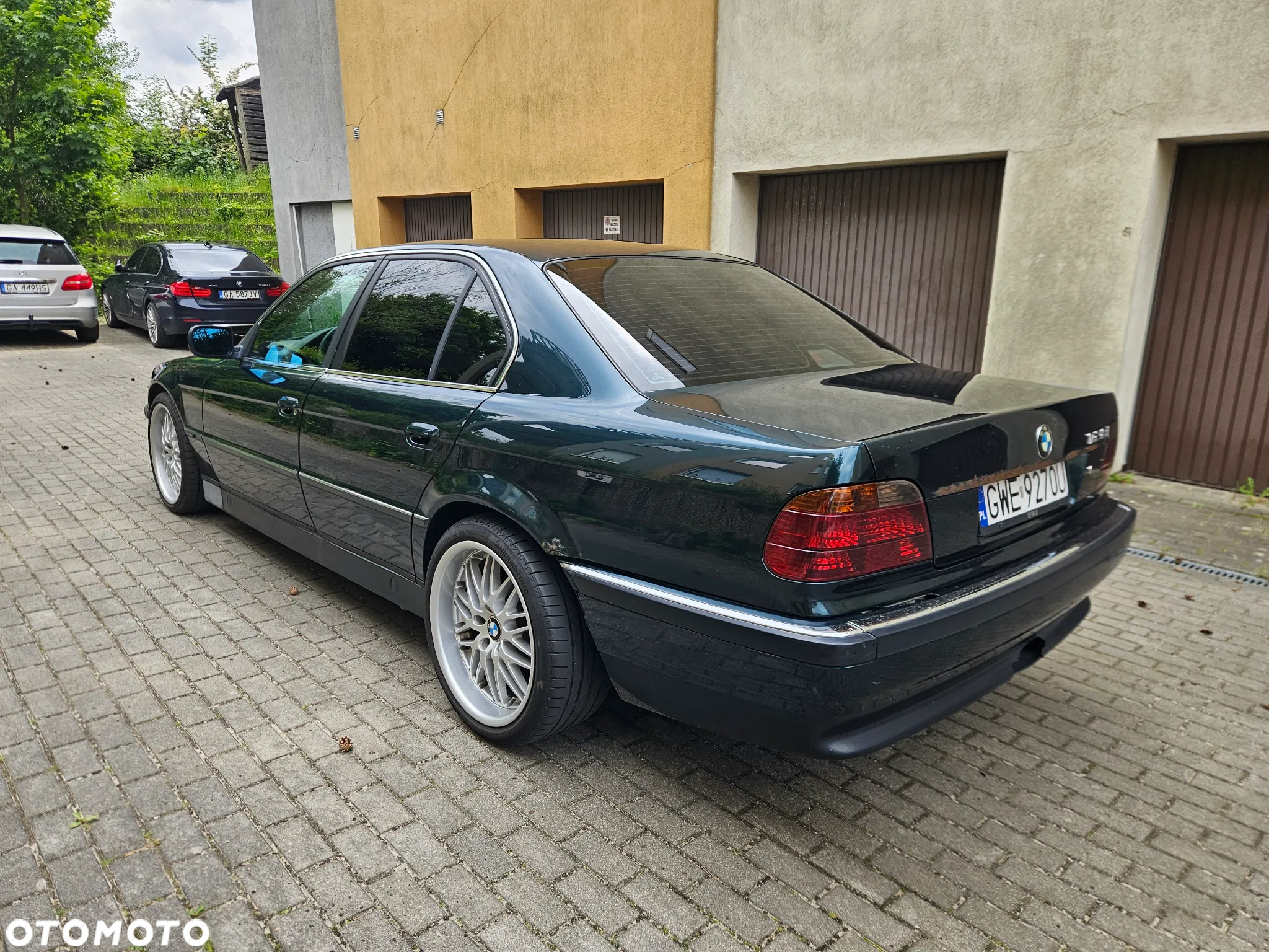 BMW Seria 7 728i - 6