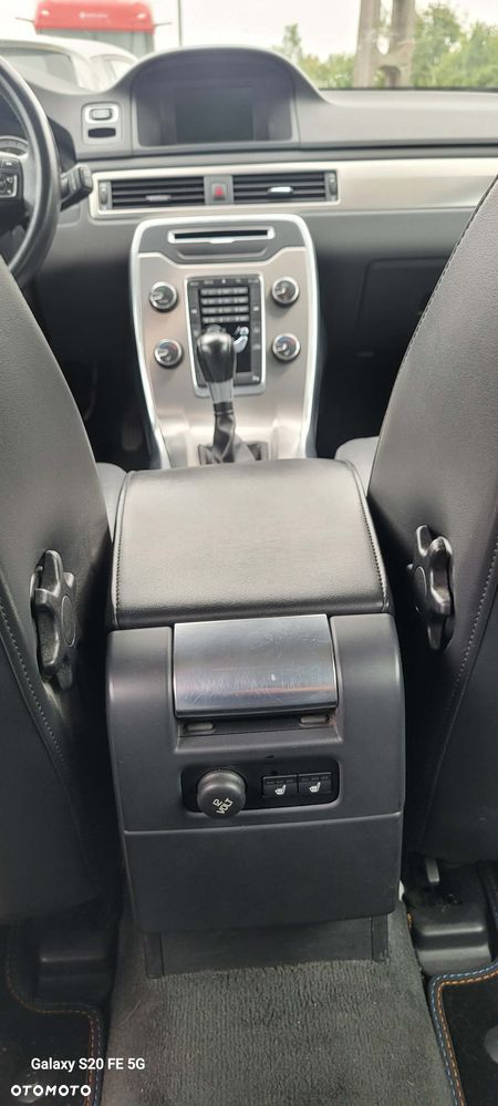 Volvo V70 2.5T Summum - 14
