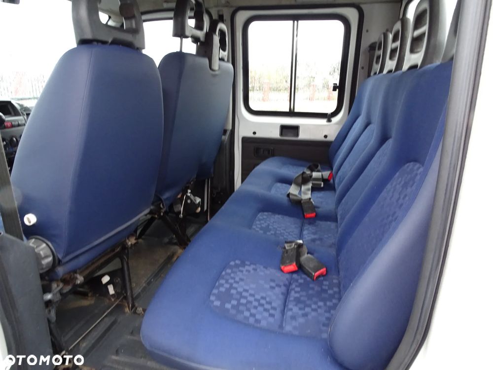 Peugeot Boxer Skrzynia 7 osobowy - 9