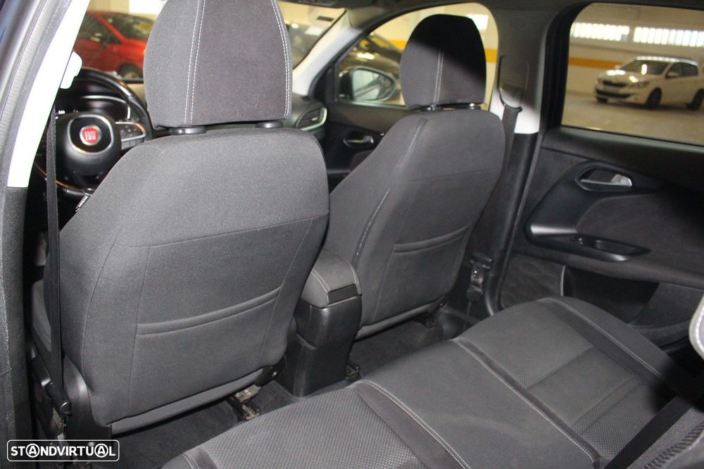 Fiat Tipo 1.3 M-Jet Lounge J17 - 37