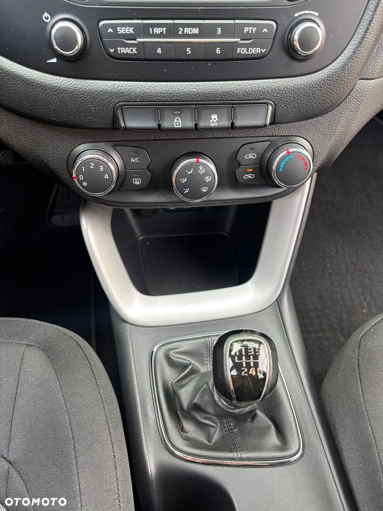 Kia Ceed Cee'd 1.6 GDI M - 8