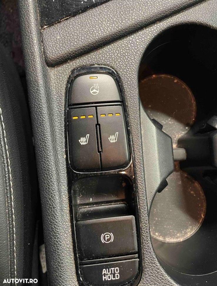 Kia Niro 1.6 GDI HEV 2WD OPF Aut. Vision - 17