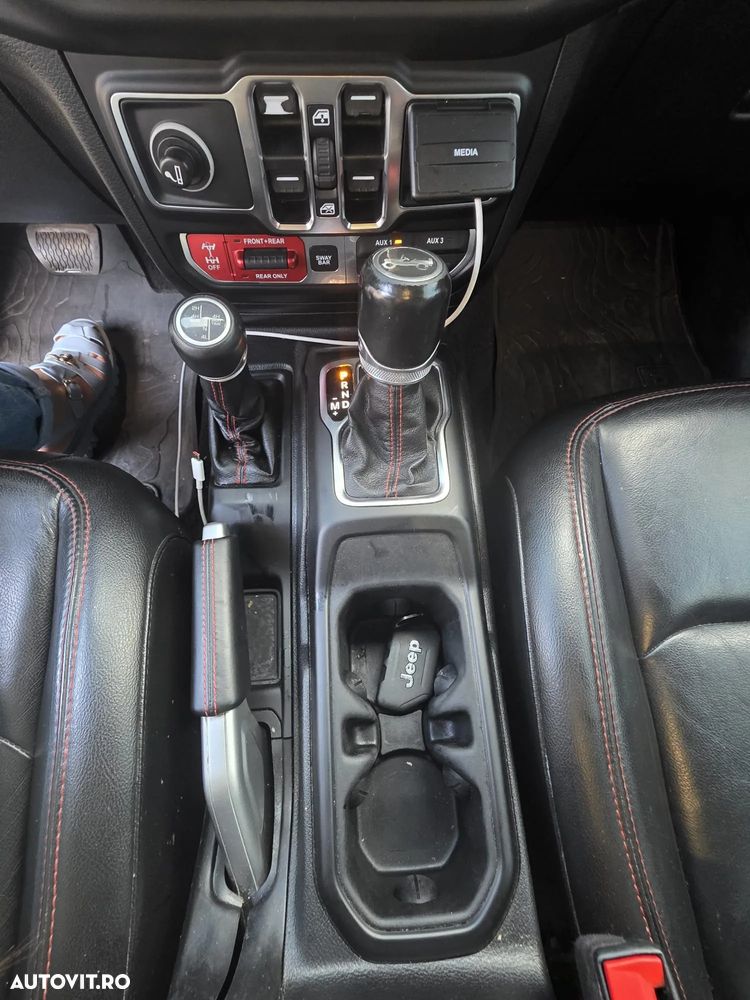 Jeep Wrangler - 19