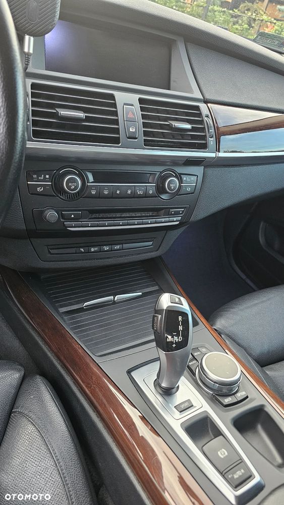 BMW X5 - 22
