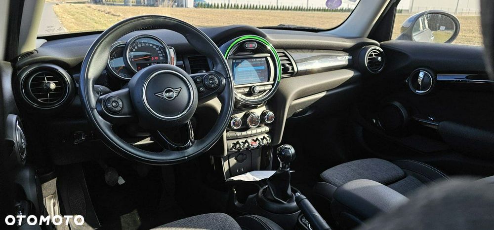 MINI Cooper - 16