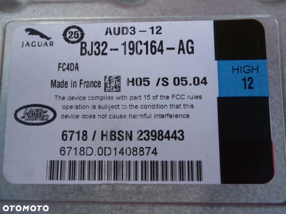 JAGUAR XF X250 3.0 V6 WZMACNIACZ AUDIO - 4