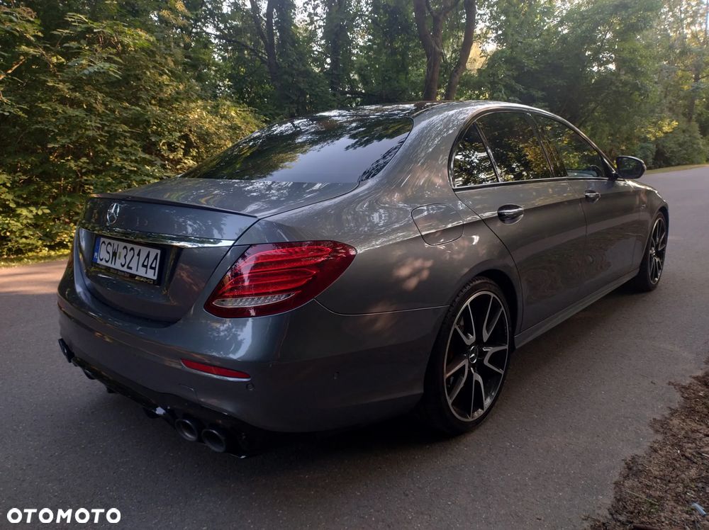 Mercedes-Benz Klasa E - 5