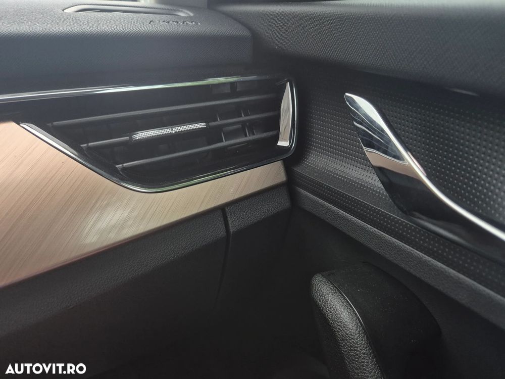 Skoda Kamiq 1.5 TSI DSG Style - 25