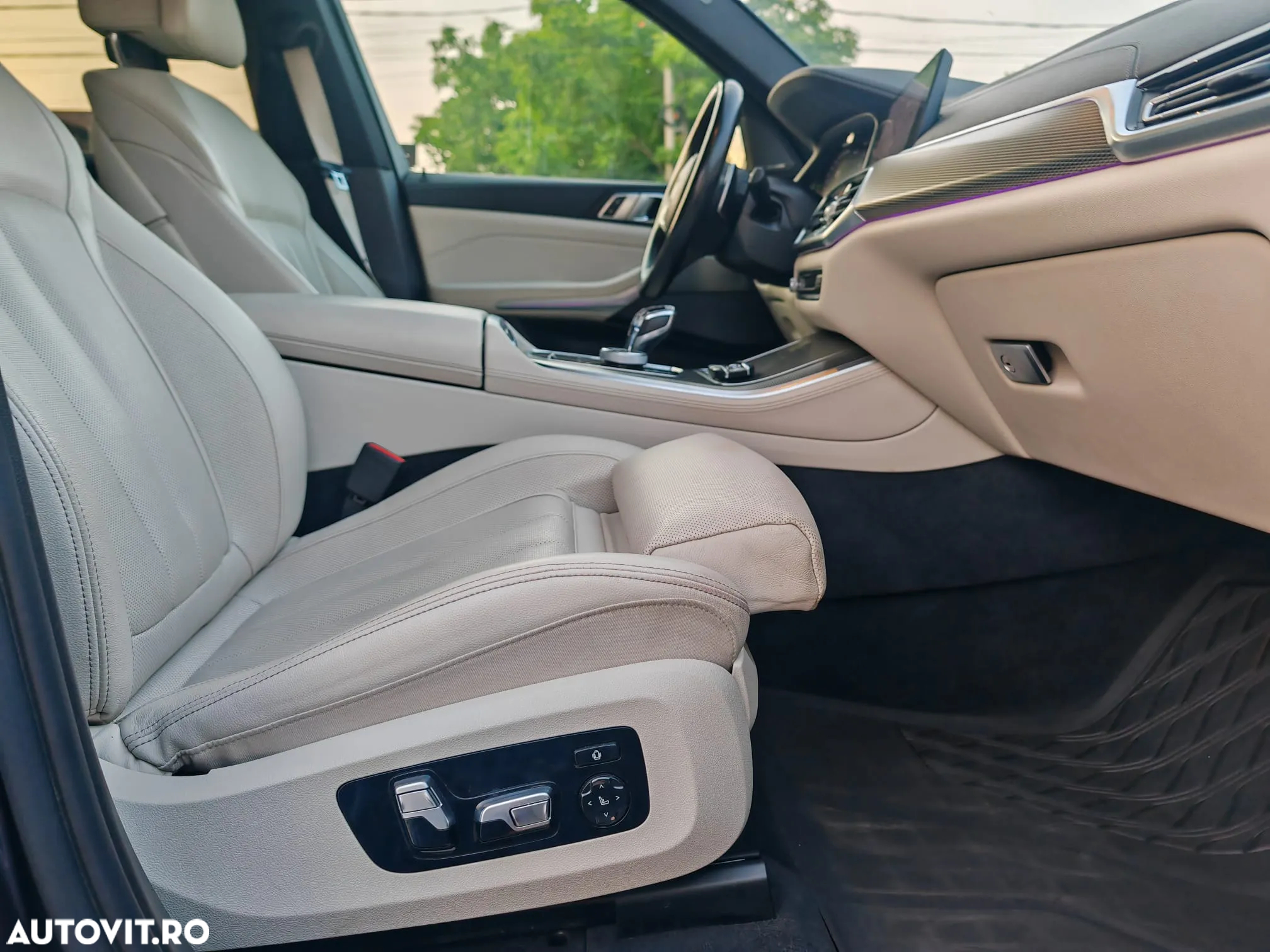 BMW X5 xDrive40i - 16