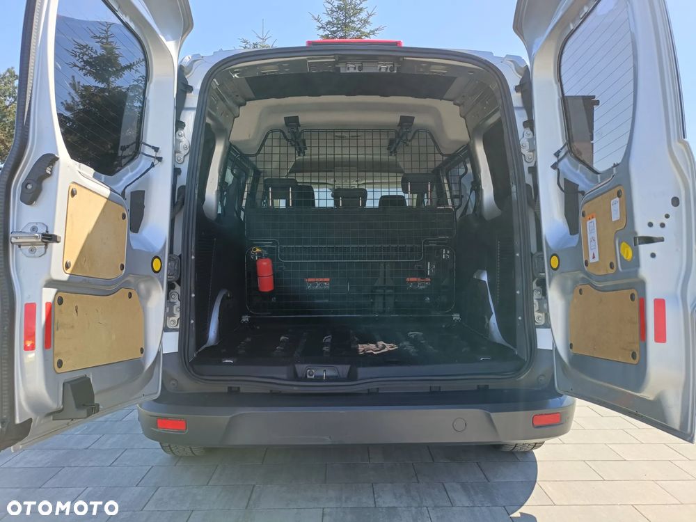 Ford Transit Connect - 11
