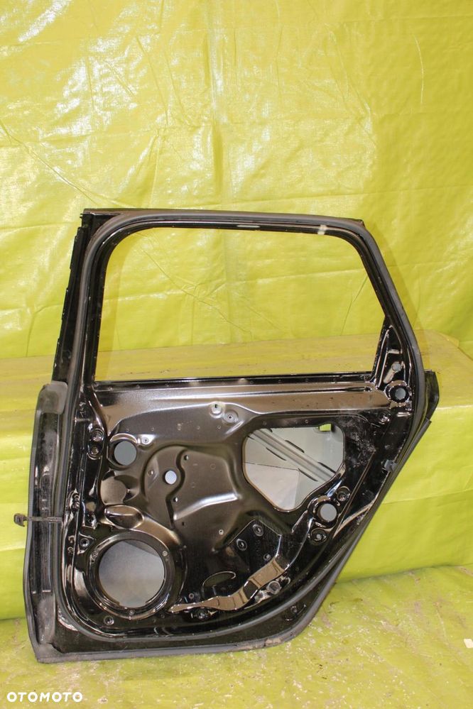 Drzwi Audi A6 C7 Kombi 2011-2018r. tył prawy - 2