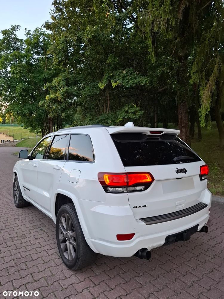 Jeep Grand Cherokee - 6