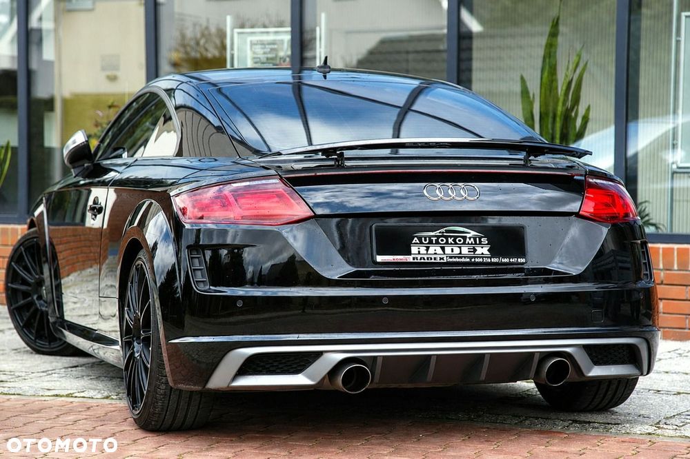 Audi TT Coupé - 12