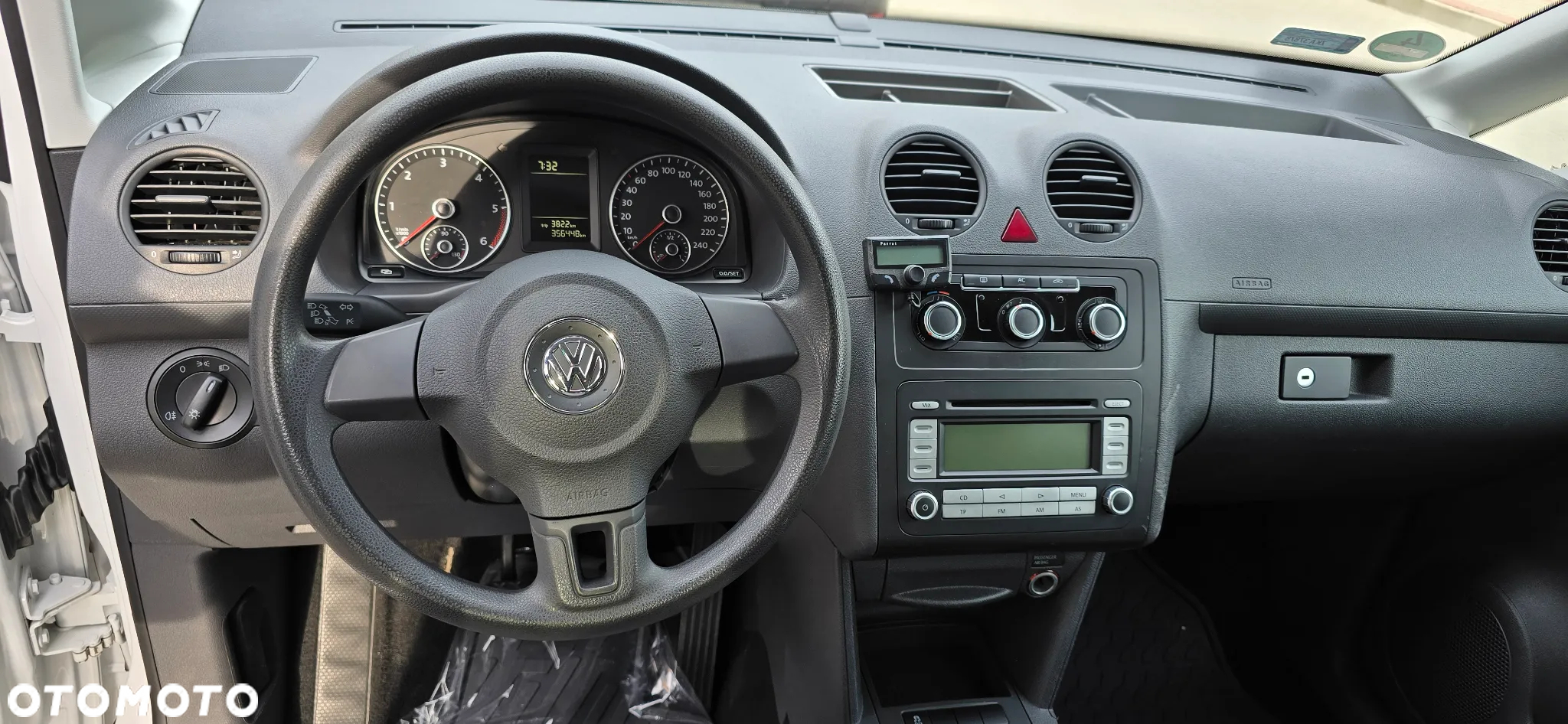 Volkswagen Caddy 1.6 TDI - 8