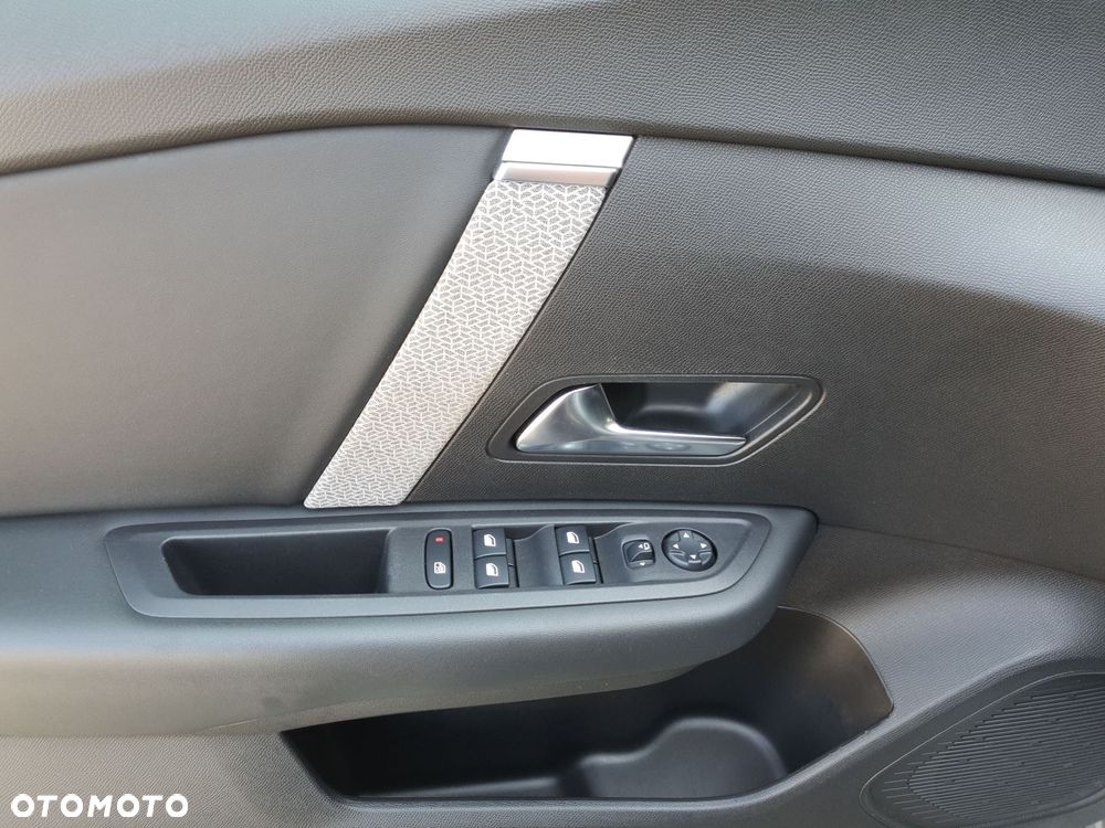 Citroën C4 1.2 PureTech Feel Pack S&S - 14
