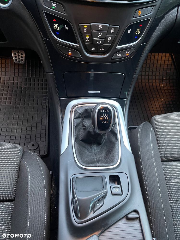 Opel Insignia 2.0 CDTI 4x4 ecoFLEX Start/Stop Business Innovation - 9