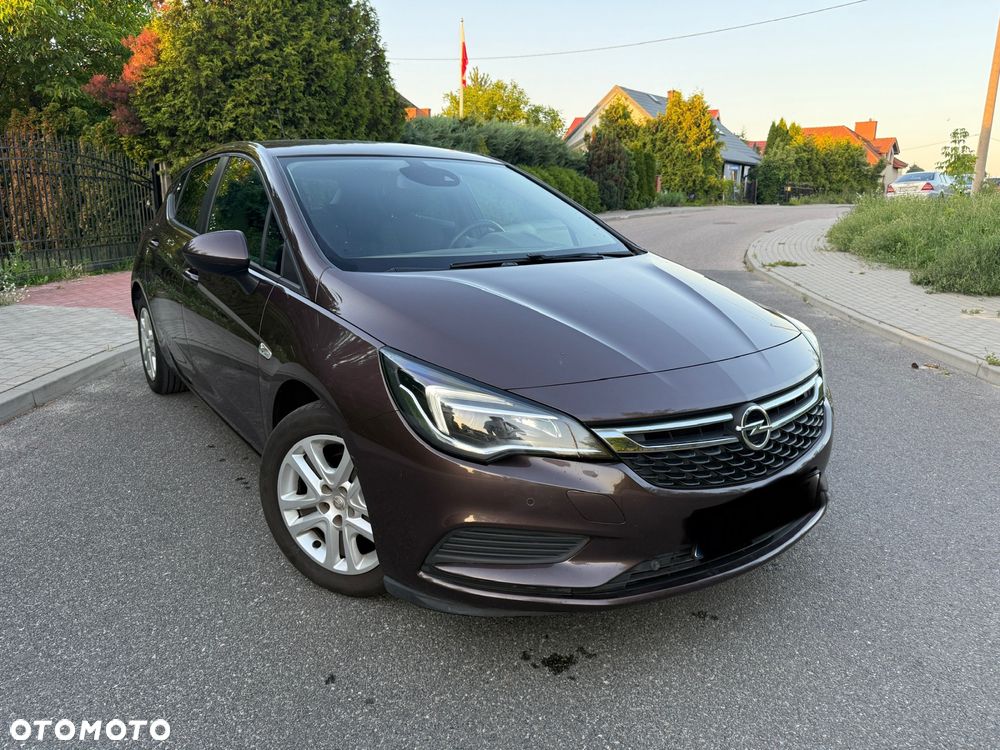 Opel Astra 1.4 Turbo Edition - 1