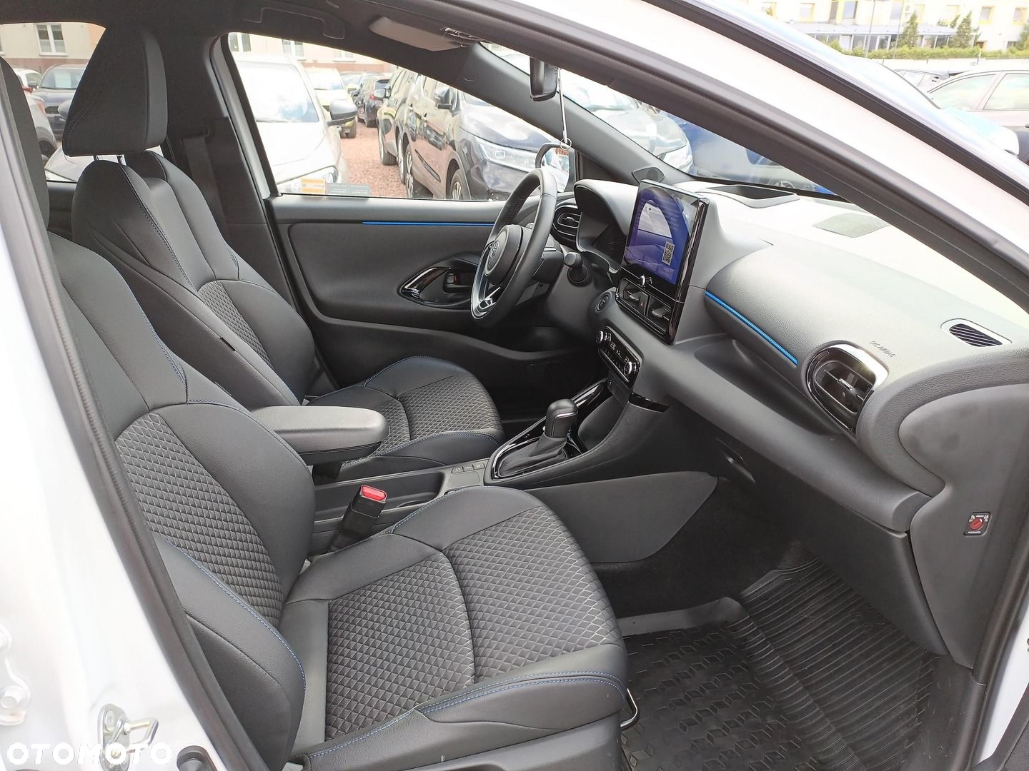 Toyota Yaris - 13