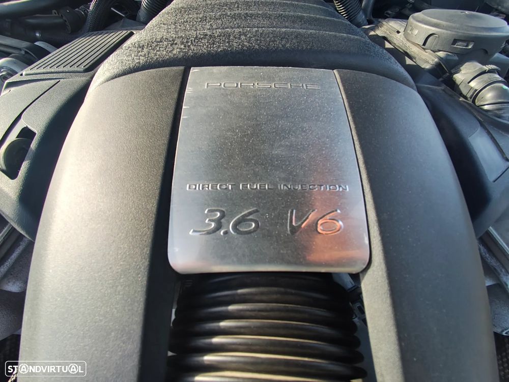 Porsche Panamera 4 PDK Edition - 9