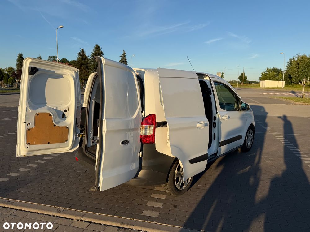 Ford Transit connect currier - 23