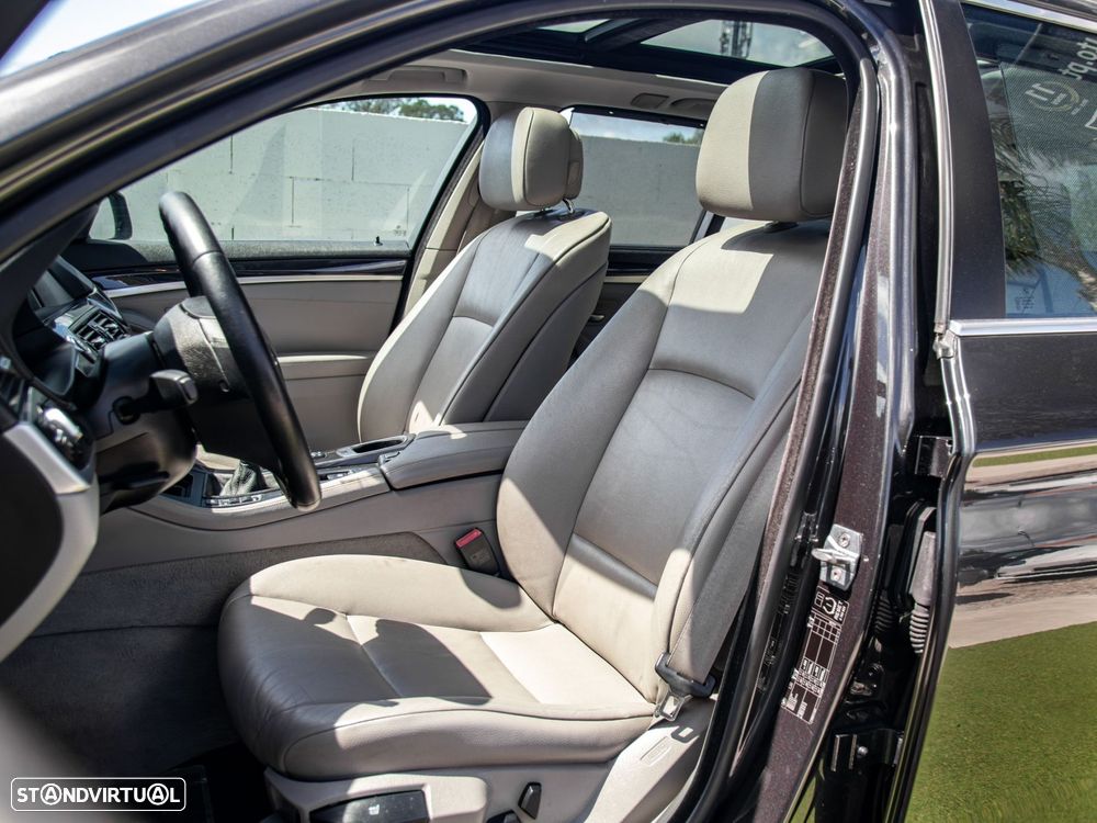 BMW 520 d Line Luxury - 16