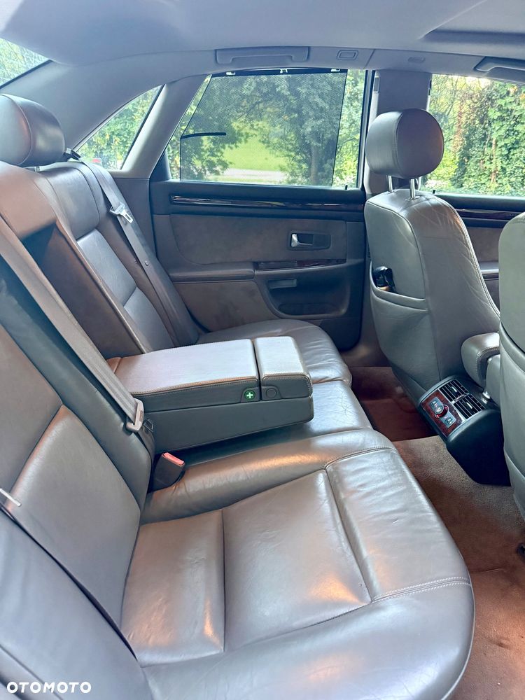 Audi A8 - 15