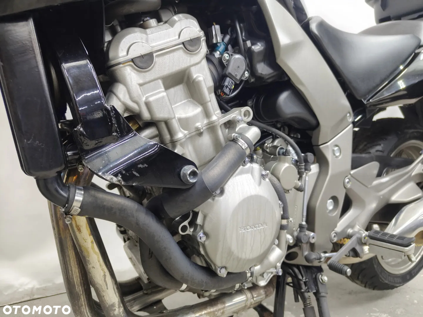 Honda CBF - 22