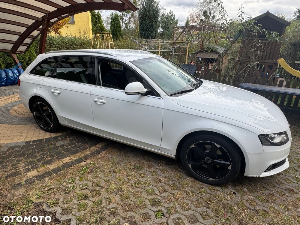 Audi A4 Avant - 6