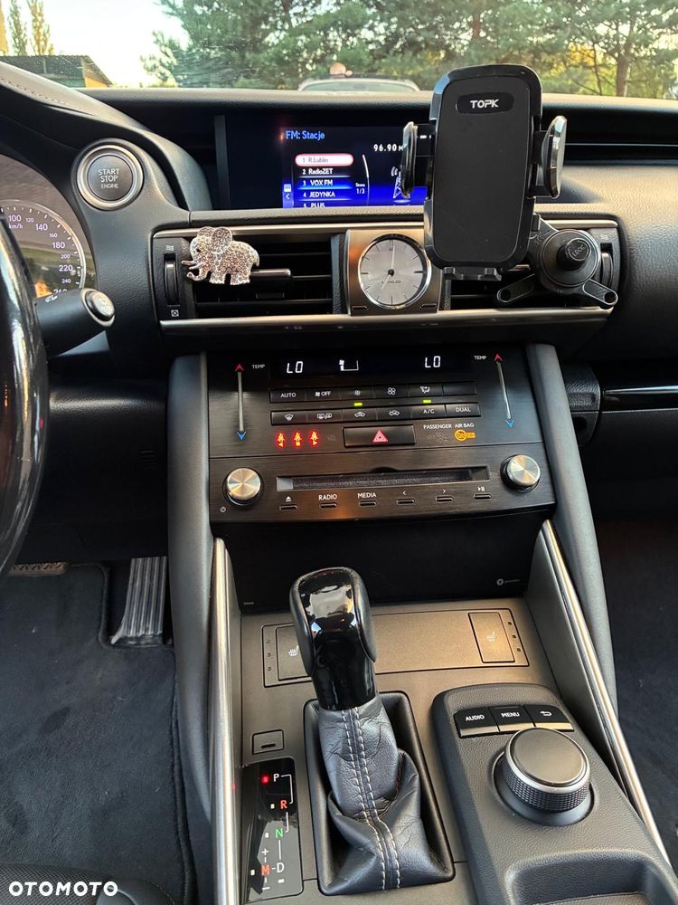 Lexus IS 200t Elegance - 9