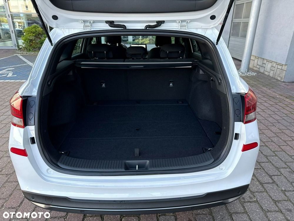 Hyundai i30 1.5 T-GDI 48V Smart - 10