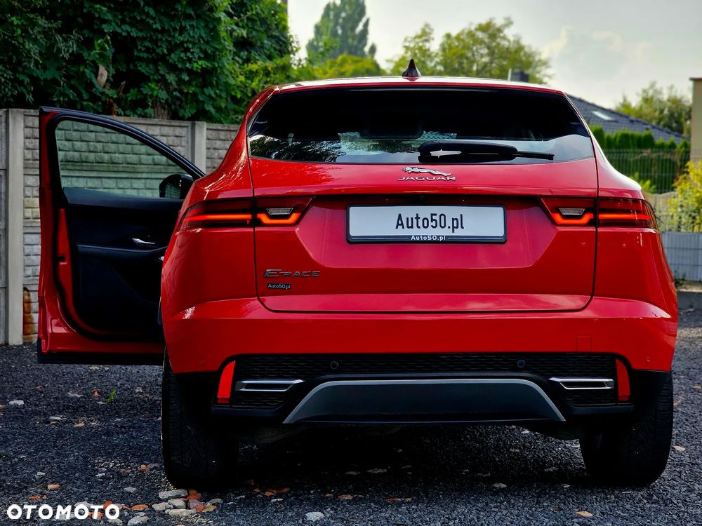Jaguar E-Pace 1.5 P160 mHEV S - 12