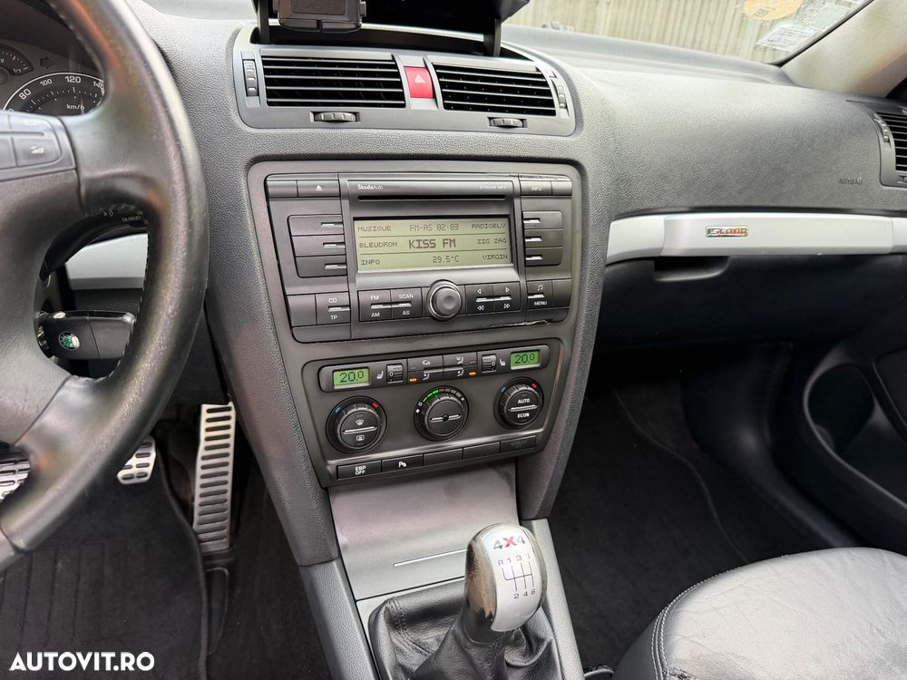 Skoda Octavia 2.0 TDI Elegance 4x4 - 10