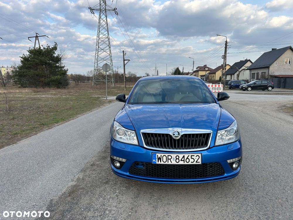 Skoda Octavia 2.0 TSI RS - 3