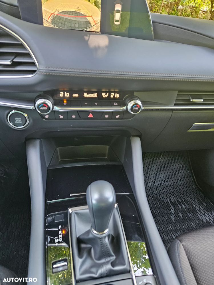 Mazda 3 e-Skyactiv X186 AT MHEV GT+ - 9