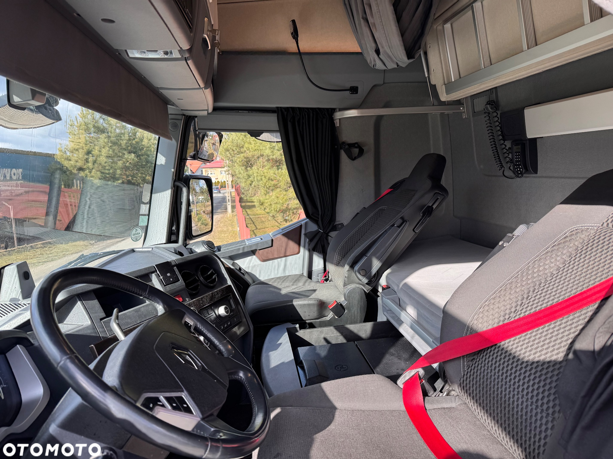 Renault T520 high cab - 13