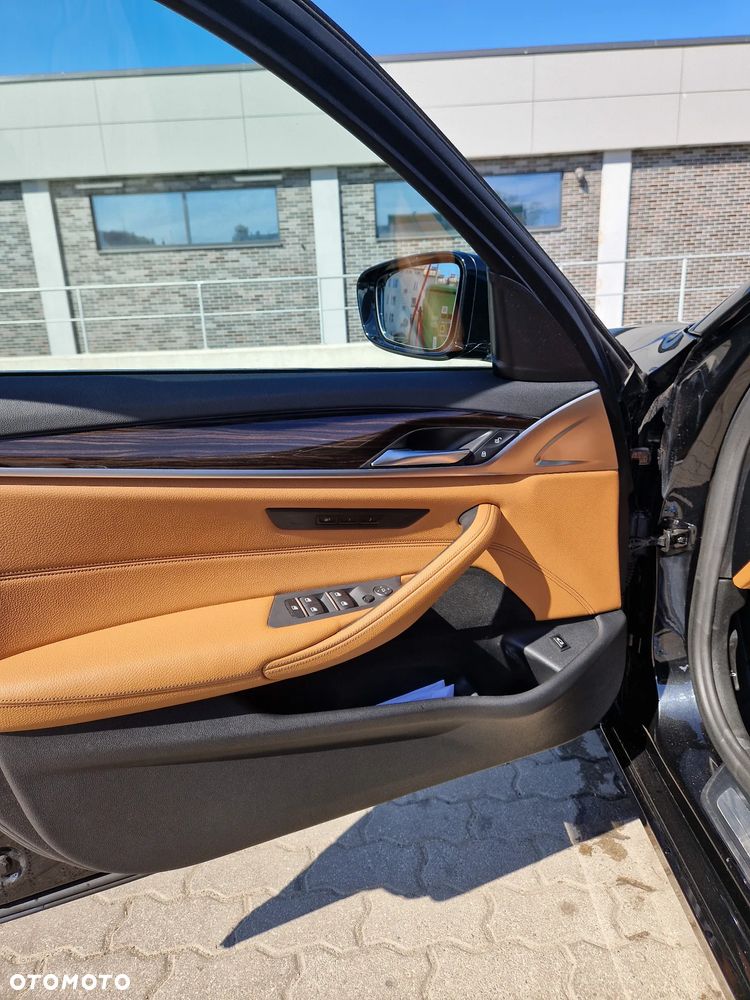 BMW Seria 5 520d Efficient Dynamics Edition Luxury Line - 12