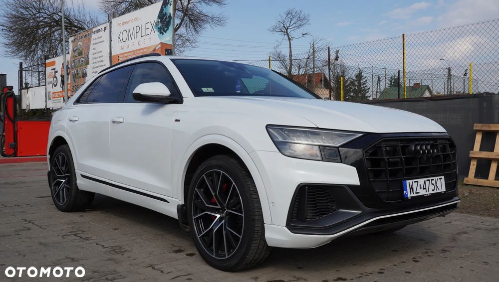 Audi Q8 55 TFSI quattro tiptronic - 9