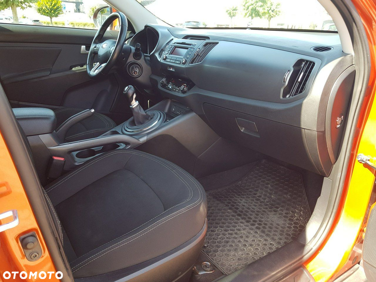 Kia Sportage - 16