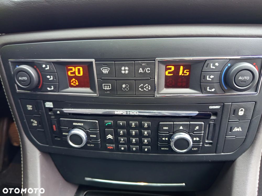 Citroën C5 2.2 HDi Exclusive - 37