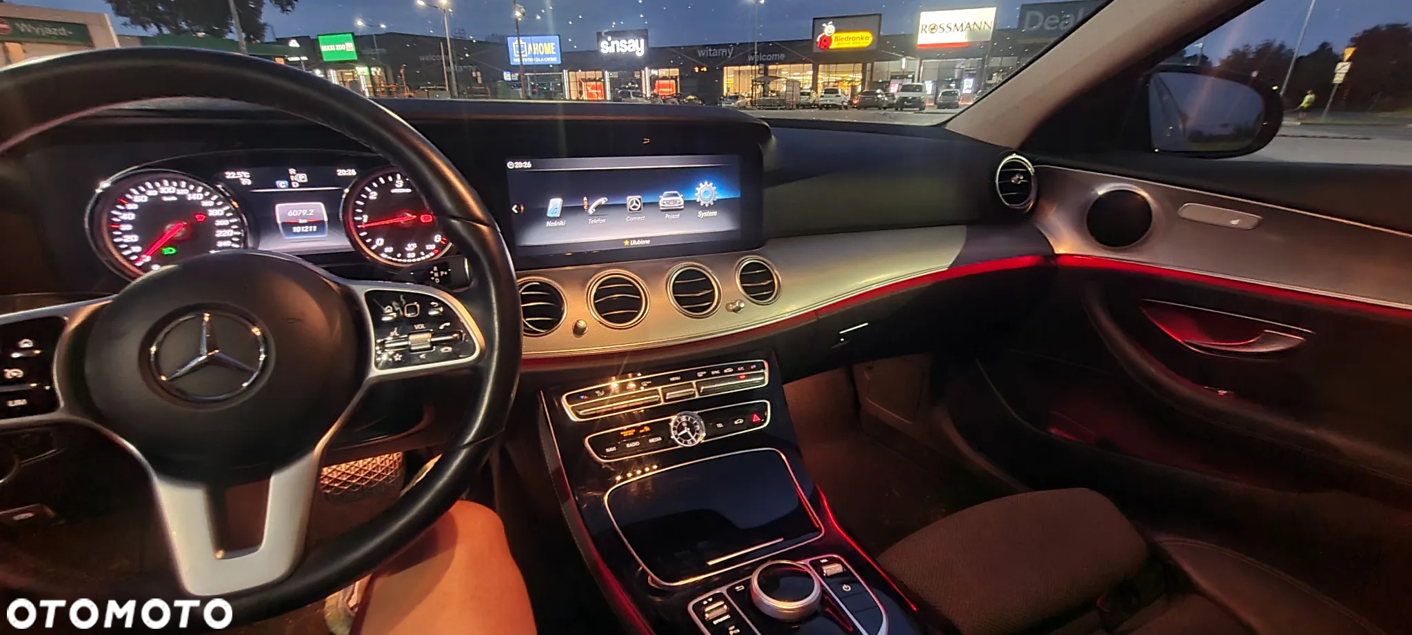Mercedes-Benz Klasa E 220 d 9G-TRONIC AMG Line - 10
