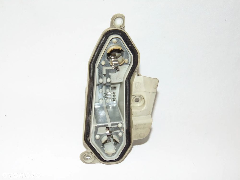 ORYGINAŁ wkład lampy lewej prawej tylny tył lewy prawy oprawka Opel Vectra C kombi 02-05r - 3