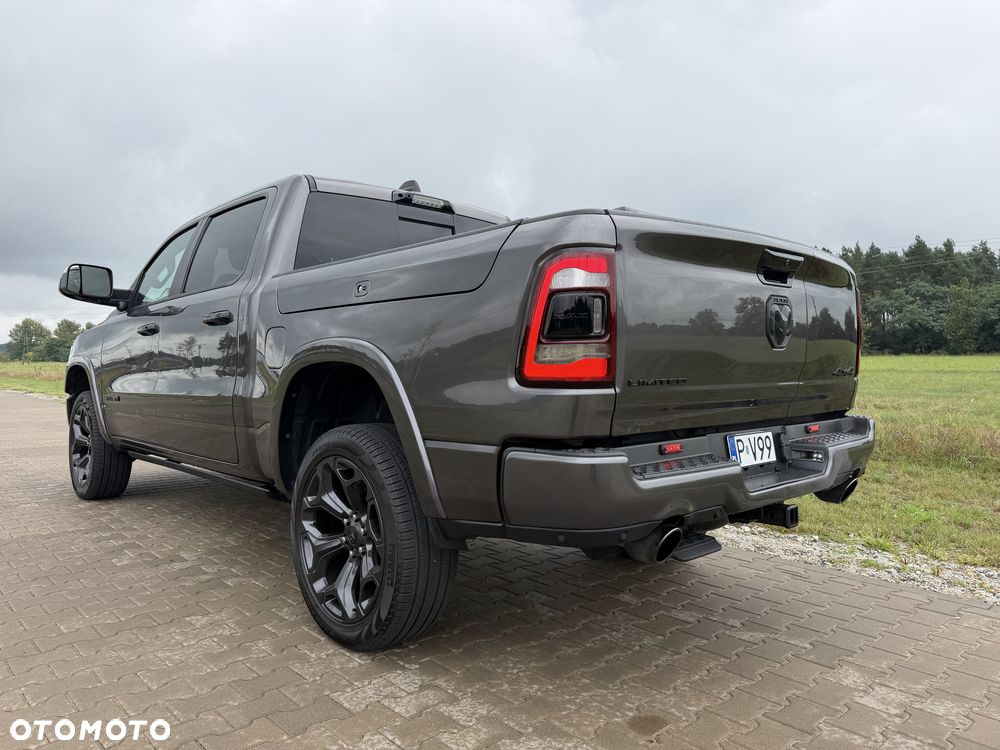 Dodge RAM - 12