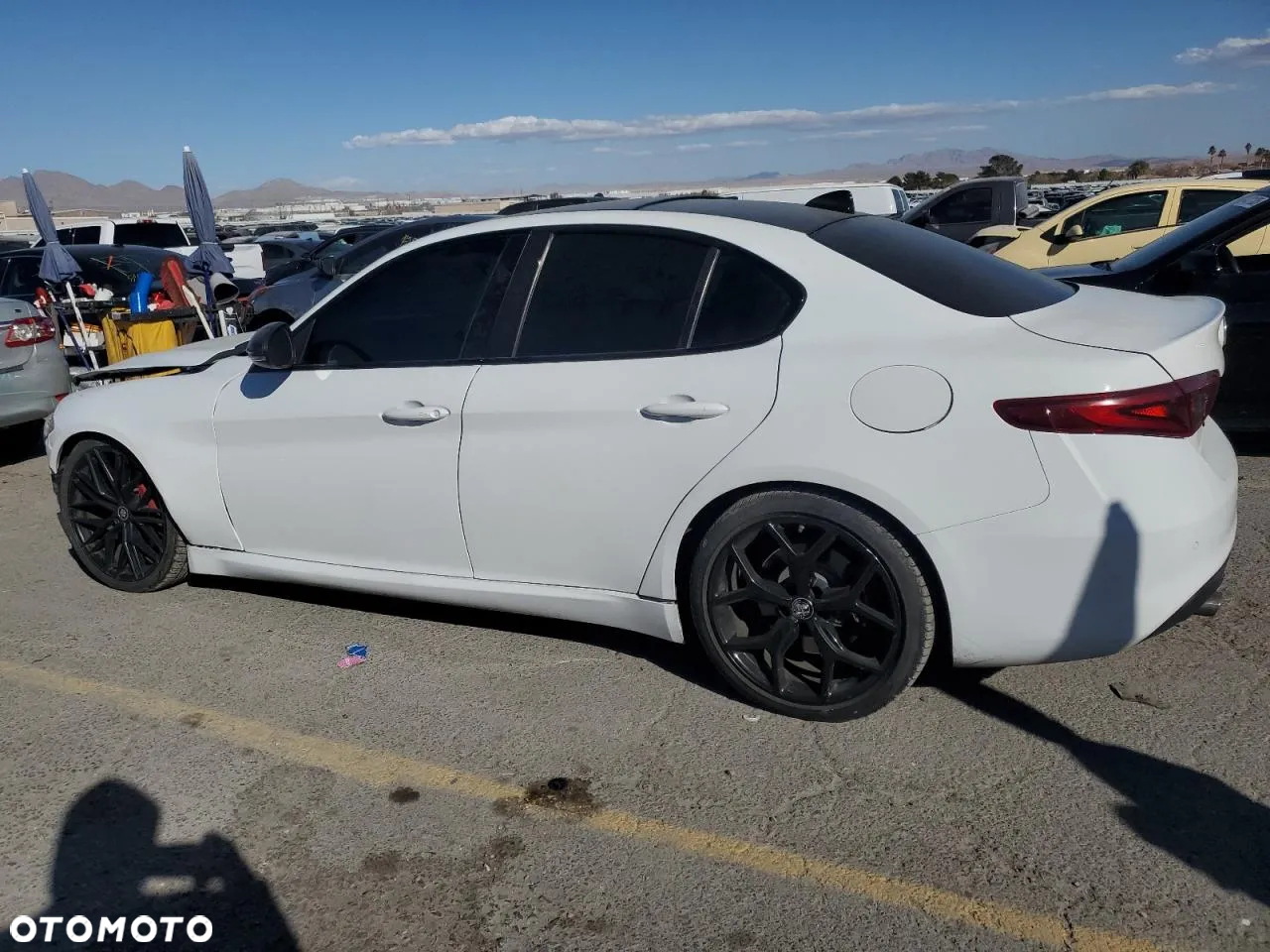 Alfa Romeo Giulia 2.0 Turbo 16V AT8 Veloce Ti - 3