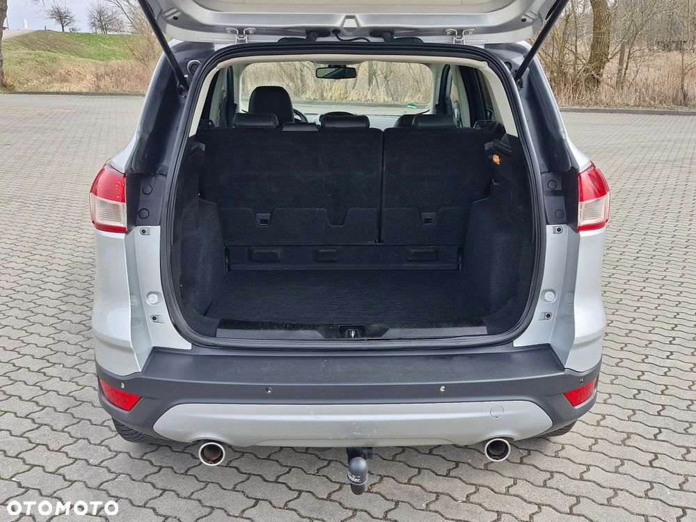 Ford Kuga 2.0 TDCi 4x4 Titanium - 27