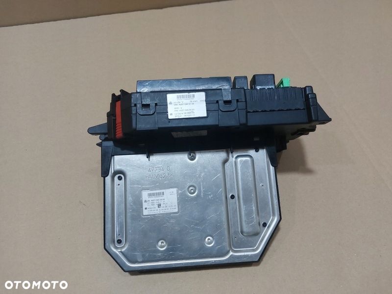 MERCEDES W221 W216 MODUL SAM SKRZYNKA BEZPIECZNIKÓW A2215403150, A2215402862 - 3