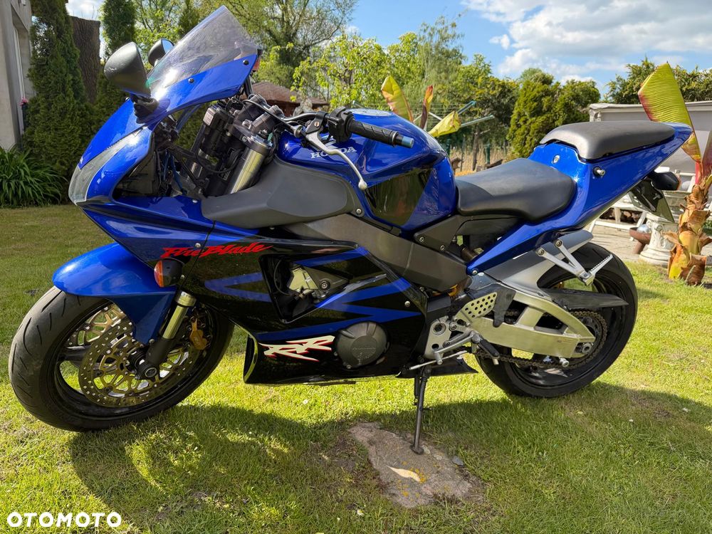 Honda CBR - 17
